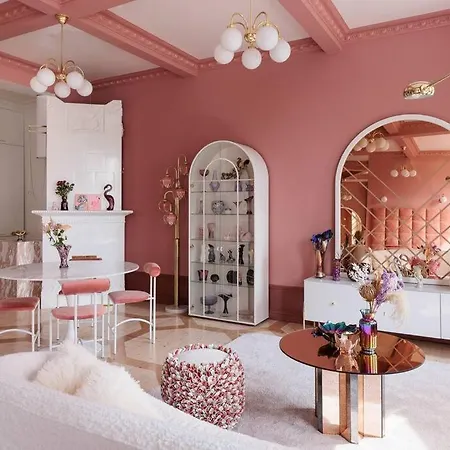 Luxury Pink Suite, Autohalli Apartament Helsinki