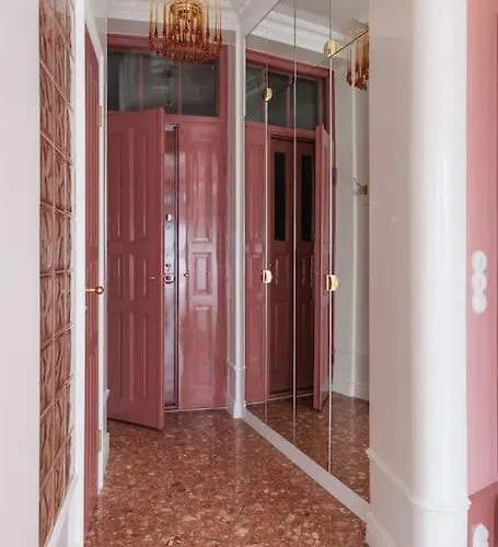 Luxury Pink Suite, Autohalli شقة *