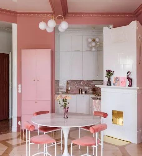 Luxury Pink Suite, Autohalli شقة *